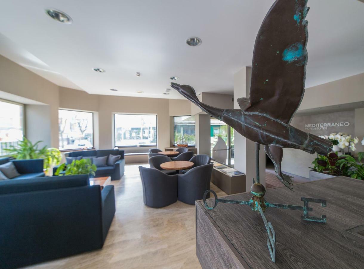 Mediterraneo Hotel & Suites Cattolica Dış mekan fotoğraf